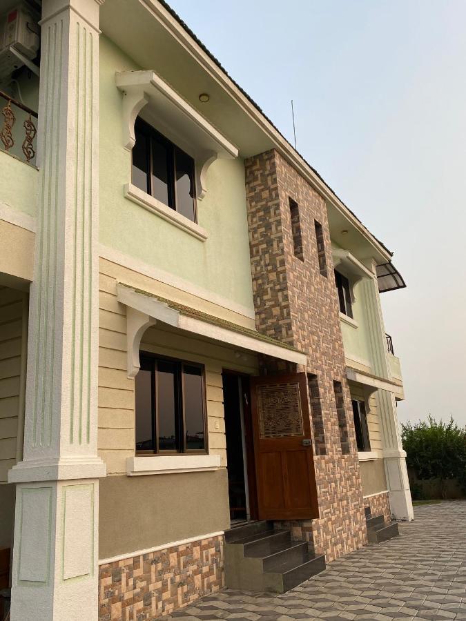 Nessies Villa Alibag Exterior photo
